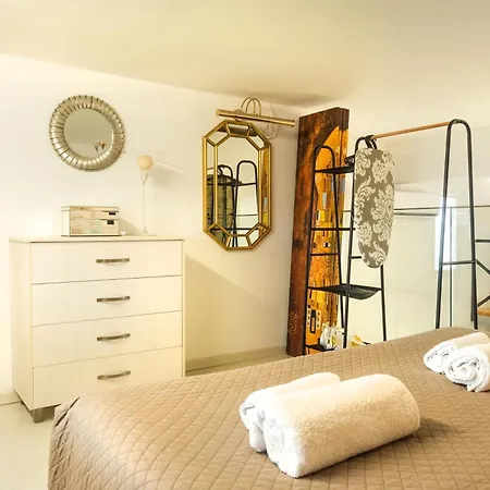 Victoria's Corfu Лефкими